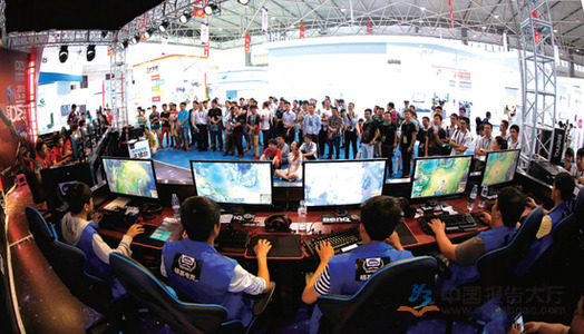 甚至站上了 甚至站上了