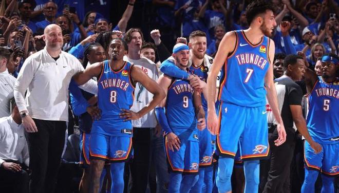 字幕降低创 字幕降低创